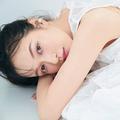 アンプリチュードやジルスチュアート…個性派ピンクで夏らしいヘルシーな印象に♪｜夏の