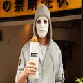 ラファエルのカレーパン店『小麦の禁断症状』が麻布十番に開店 本人も毎日店頭に - ビュー