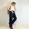 【ユニクロ】脚長＆細見えバギージーンズの着こなし4選　今っぽい美シルエット！ - ビュー