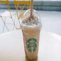 スタバの新作「マローネカシスフラペチーノ」飲んでみた “大人な味”に感動… - ビューテ
