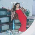 【毎日コーデ】女っぽさたっぷり♡ 赤ロングワンピースを日常使いするポイント - ビューテ