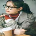 西野七瀬さんがおしゃれメガネで秋コーデ！ 毎日をごきげんに過ごす秘訣も公開 | ファッシ