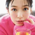 ホリデーコスメをフル活用！ ホームパーティーにぴったりの“可愛げ”メイク【クリスマス