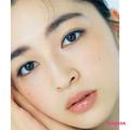 流行りのカラーマスカラ、どう使うの？ 浮かないポイントをpaku☆chanさんが解説！ | ビュー