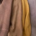 秋のはじまり、急に「顔色が沈む」のは服のせい!?「40代のNGファッション」失敗ポイントは