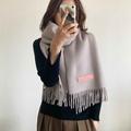 【Acne Studios】激バズりマフラーが可愛すぎ…今年こそゲットしたい！ - ビューティーガール
