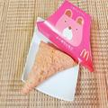 マック三角チョコパイに新作“いちご”が登場！2種類のクリームがとろ～り - ビューティー