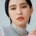 だから今、黒マスカラの気分。ディオールでカールより長さを重視したアンニュイメイクが