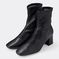 今年のGU「黒ブーツ」は買っとかないとマジで損♡口コミで高評価連発！冬の名品5選 - ビュ