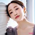 神崎 恵さんが2022下半期の私的ベスコスでメイク！今季惚れ込んだ2つのアイテムは？ | ビュ