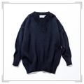 品と華を備えたニットが、恋も仕事も応援する訳【おでかけベストフレンドvol.152】 | ファッ