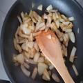 ストック食材で作れる！15分で完成！トマトとサバ缶のワンパンスパイスカレー - ビューティ