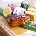 和風ドレッシングで簡単コク旨♡しっとりふっくら「ぶりの照り焼き」 - ビューティーガー