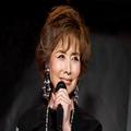 小柳ルミ子が一気に完食したファミリーマートのパン ほどよい甘さが最高… - ビューティー
