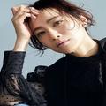 大人の目元悩みが解消！若見えカラー「ブルーグリーン」で春メイク｜美的GRAND |