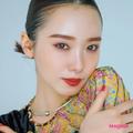 イガリシノブ流、春のエモい顔♡ 赤みメイクでパーツをぐんと強調させるのがコツ | ビュー