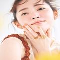 鈴木愛理×H&M 福岡玲衣｜「透け感イエローが前向きな笑顔を連れてきてくれる♪」【太陽は