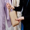 ユニクロでコレ買わないなんてありえない！「旬バッグ」がこのお値段って…嘘ですよね…