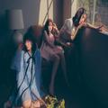 非日常な世界へいざなう♡ 《エモくてカラフル》なコーディネート特集 - ビューティーガー