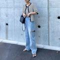 オシャレ女子の新定番！【春夏デニム】いま話題の「サイドカットデニム」とは？ - ビュー