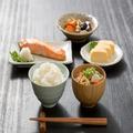 ＜義母が我が家にお泊まり＞『私が作った味噌汁があるのに…？』わざわざ自分で作り直す