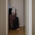 気づいたら一人ぼっち…周囲から孤立してしまいがちな人の特徴5つ - ビューティーガール