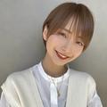 透明感カラーの万人に似合うショート！大人可愛い＆小顔効果も｜最旬ヘアカタログ |